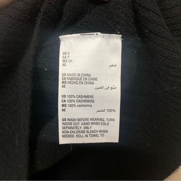 Charter Club Cashmere Pearl Embellished One-Shoulder Sweater Size Small NWT New - Picture 9 of 10